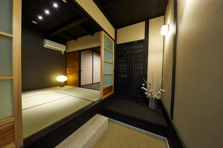 Public Area, Suzu Tenjinmachi, Kyoto