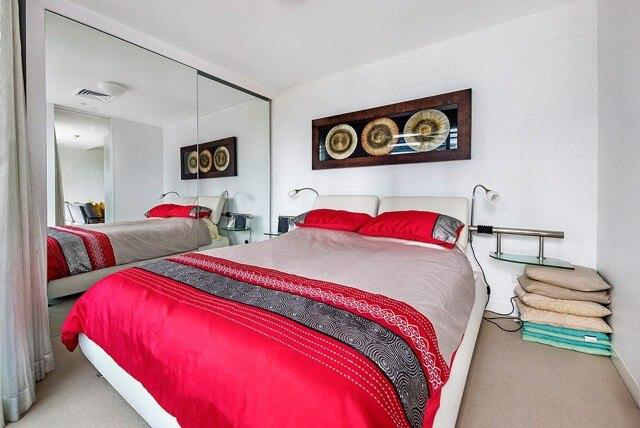 Oracle Luxury Broadbeach Beachfront Tower 1 #708, Gold Coast