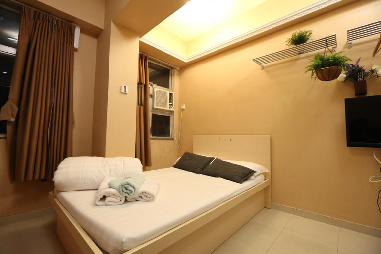 T 5 B-open area , kitchen sleep for 6 persons, Kowloon