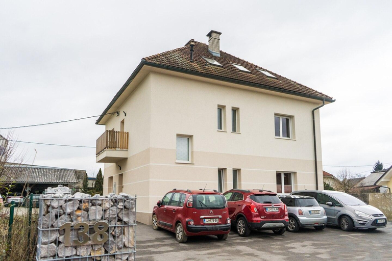 Exterior & Views 1, Apartments Kamr'ca - room 4 with private bathroom, Ljubljana