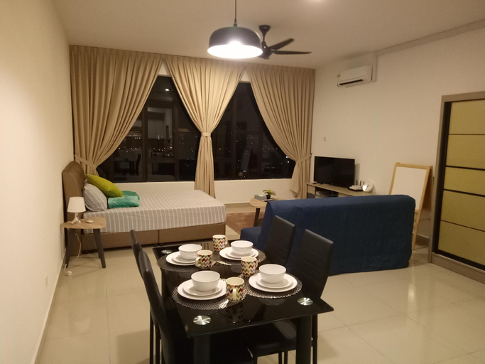 cozy and sweet clean house( Austin regency), Johor Bahru