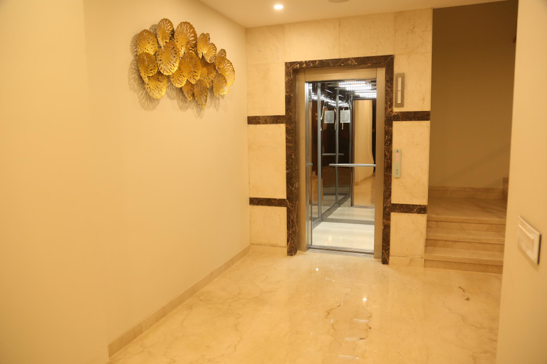 Public Area 2, Hotel Maple Grand, Agra