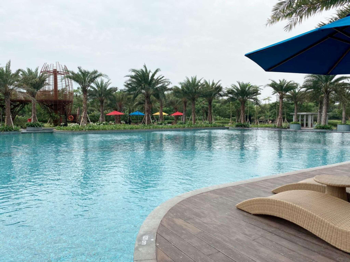 Luxury stay @ gold coast PIK Sea View apartments, North Jakarta