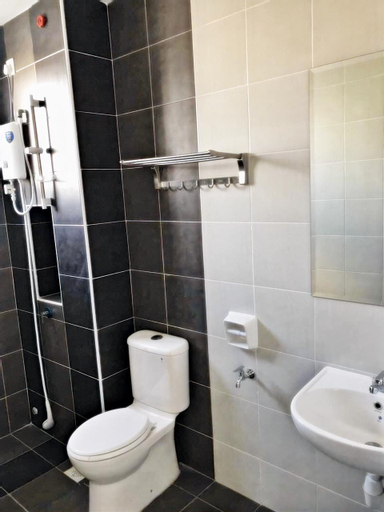 Bedroom 4, Escadia Desaru Homestay-10min Beach|WaterPark|Wifi, Kota Tinggi