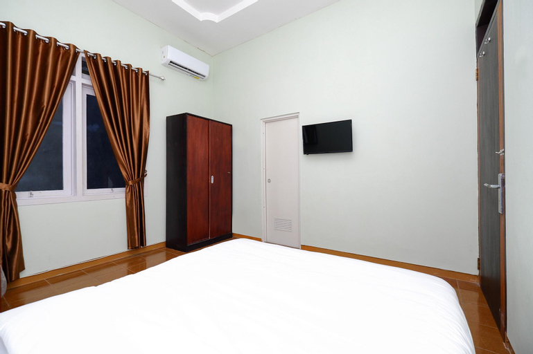 Bedroom 2, Permata Guesthouse, Solo