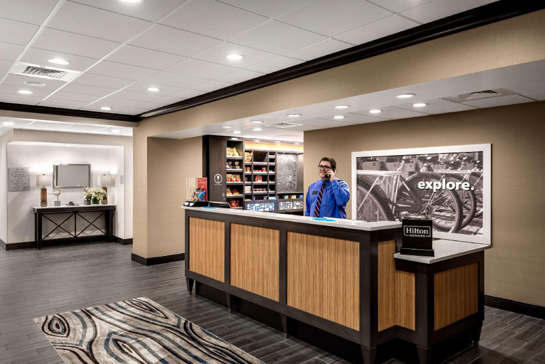 Public Area 2, Hampton Inn & Suites West Melbourne-Palm Bay Road, Brevard