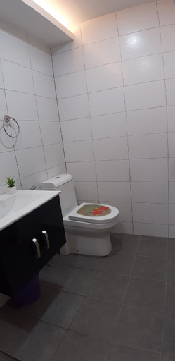 Bathroom 4, 3 Bungalow House (Rent Room only) Kuala Pilah 2303, Kuala Pilah