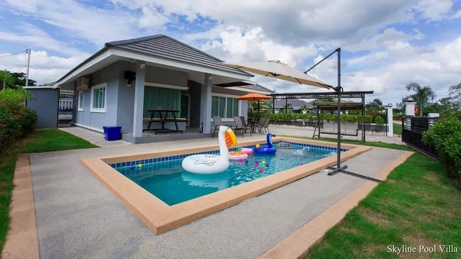 Skyline Pool Villa  พูลวิลล่า @ แก่งกระจาน, Kaeng Krachan