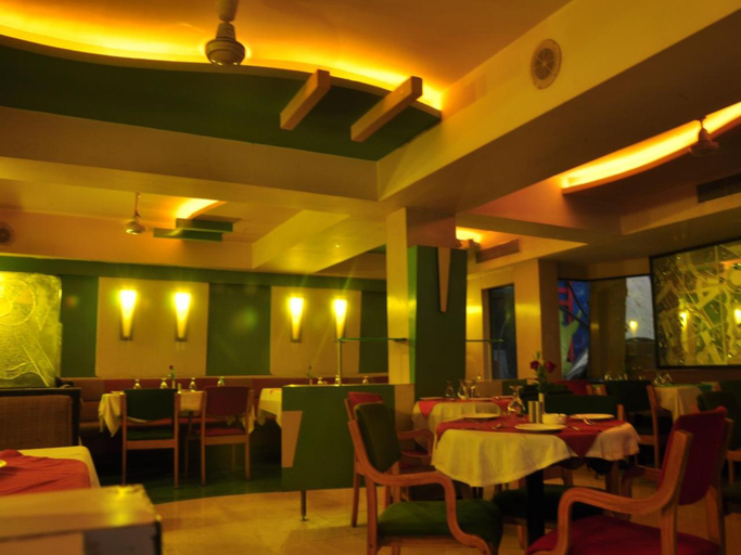 Food & Drinks, Hotel Lake Princess, Bhopal