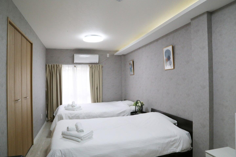 Bedroom 2, Ikebukuro Apartments, Toshima