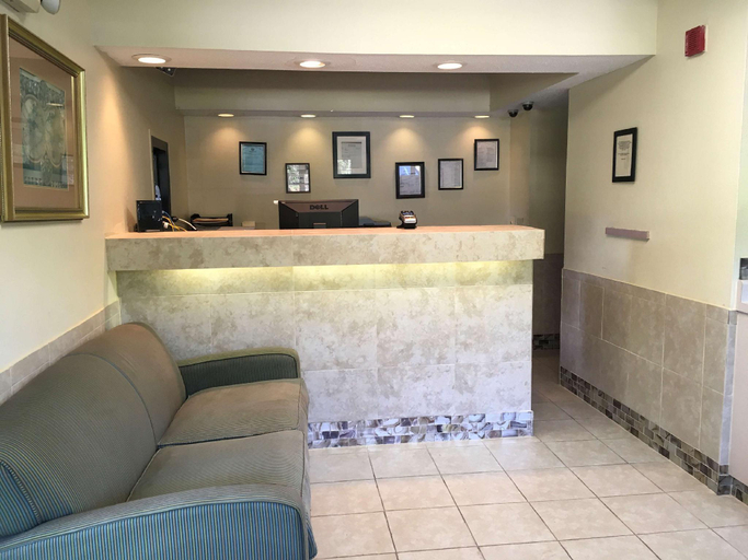 Public Area 3, Days Inn by Wyndham York Alabama, Sumter