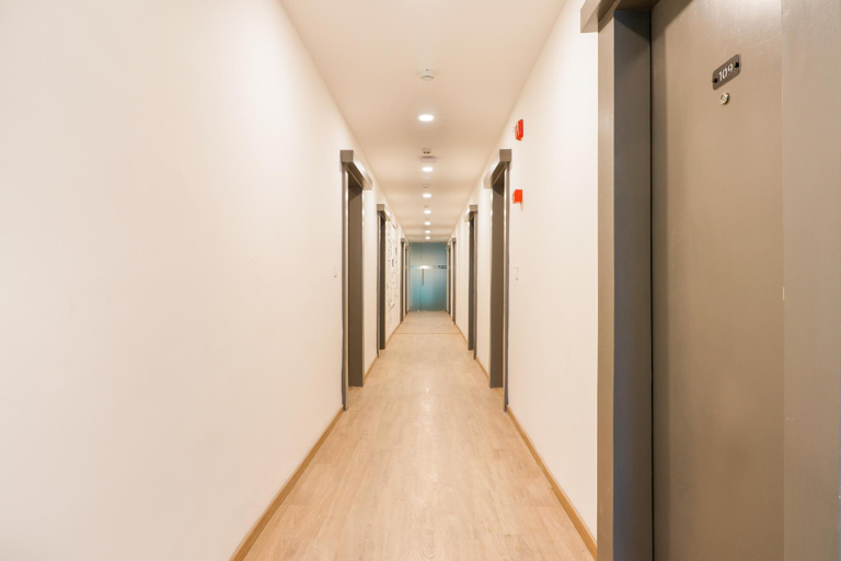Public Area 2, Townhouse South Tukoganj, Indore
