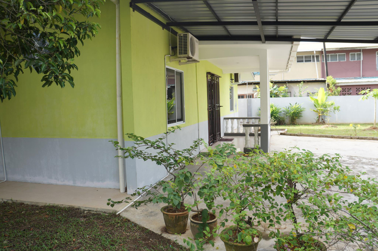 Others 5, Budget Umi Homes Kuching 4 Bedrooms, Kuching