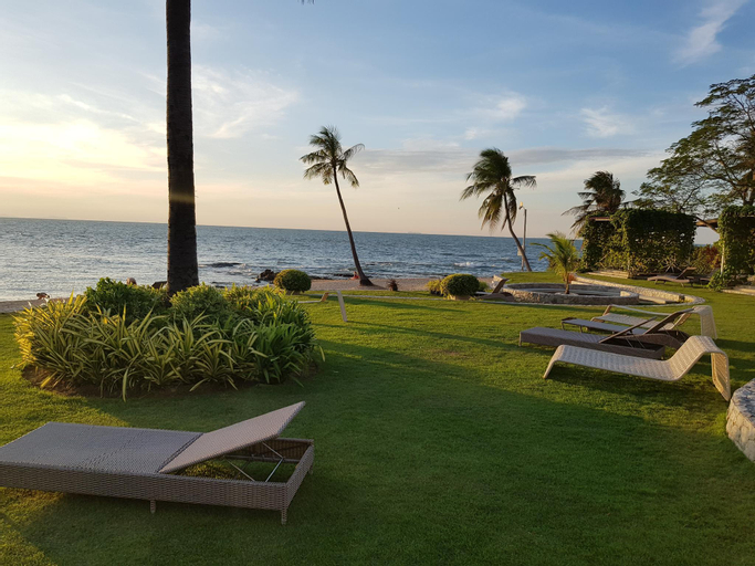 Wongamat Beach Front Condominium @The Palm, Pattaya