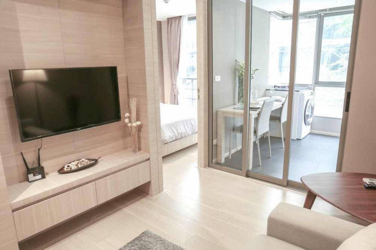 Others 1, SII luxury condo in Silom BTS, pool, GYM, wifi, Bang Rak