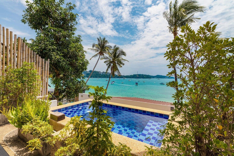 Beachfront Suite with sauna and jacuzzi, Phuket Island