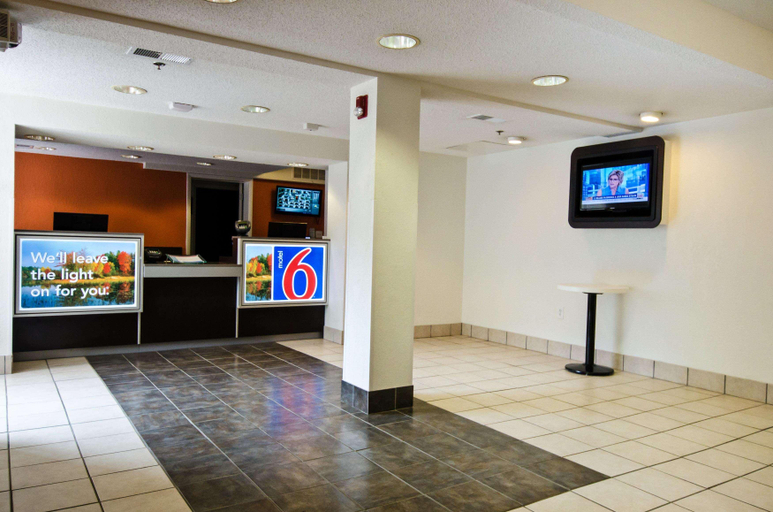Public Area 2, Motel 6 Springfield, VA - Washington DC Southwest, Fairfax