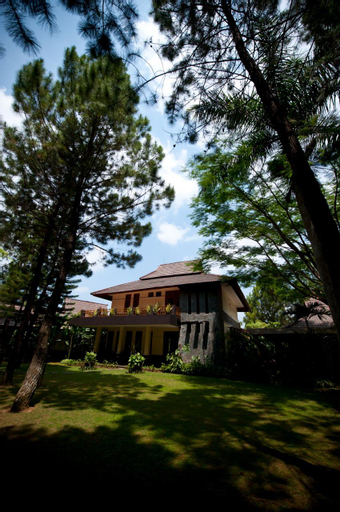 The Penthouse Resort, Bandung