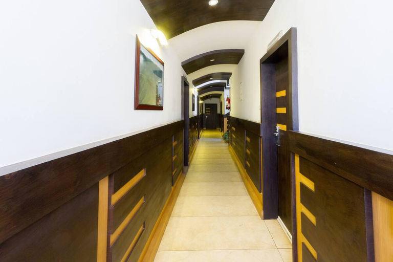 Public Area 3, Fabhotel Sholas Residency I, The Nilgiris