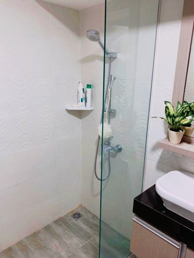 Cozy First Mezzanine Apartment, Medan