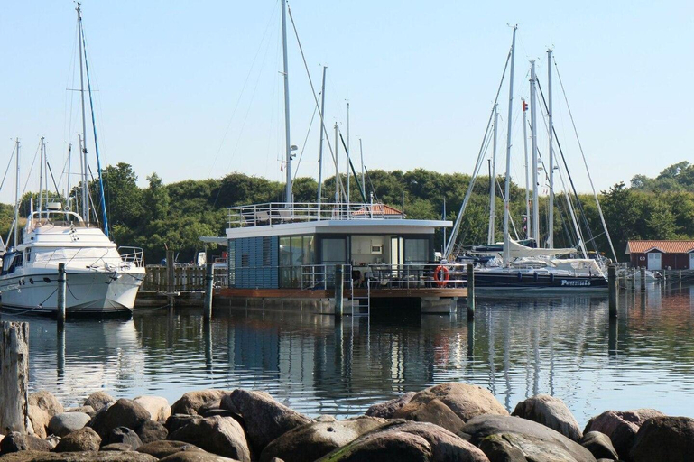 Others 5, Secret hint on the Baltic Sea→living in the marina, Nordwestmecklenburg