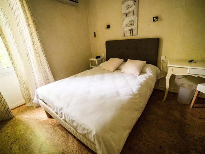 Bedroom 2, Hôtel de Provence, Vaucluse