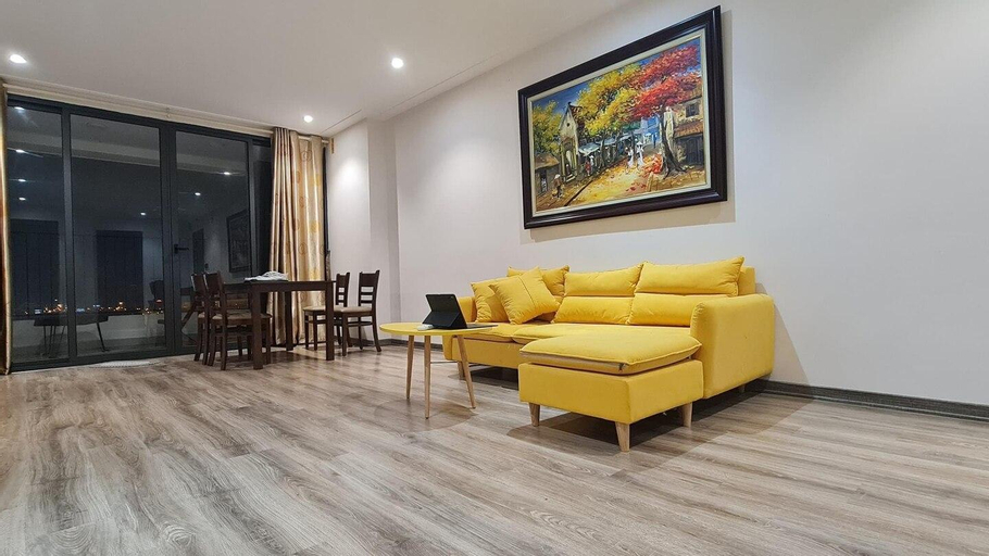 High-floor 2-bedroom/2-bathroom apartment opposite Aeon Long Bien, Long Biên