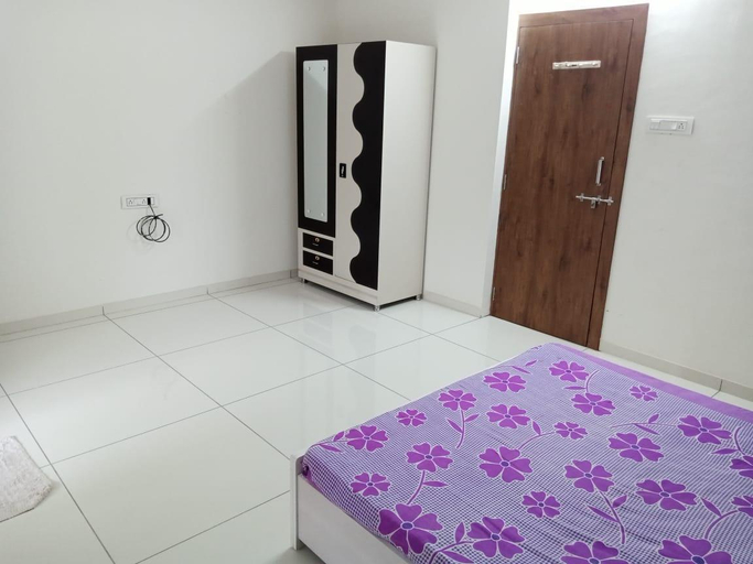 Bedroom, White bungalow, Rajkot