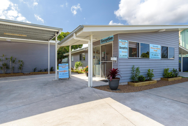 Public Area 4, Tin Can Bay's Sleepy Lagoon Motel, Cooloola (excl. Gympie)