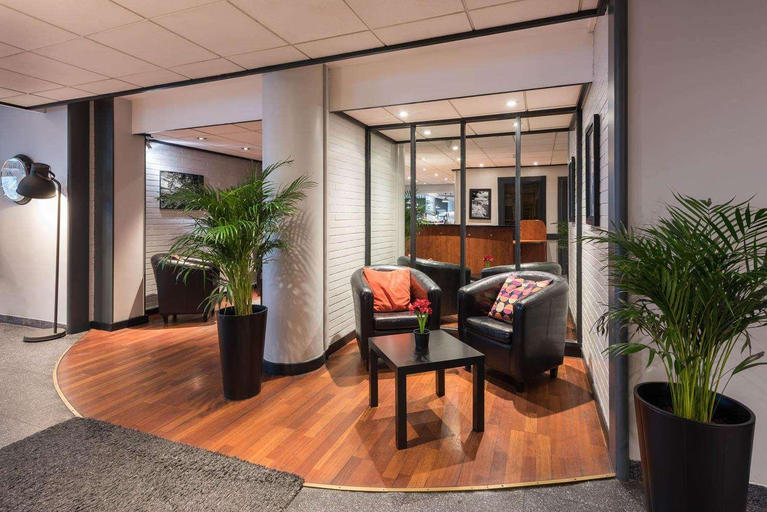Public Area 3, ibis Styles Paris St-Denis Pleyel, Seine-Saint-Denis