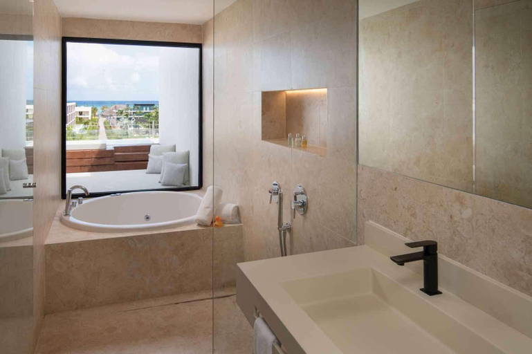 Bathroom 5, Live Aqua Beach Resort Punta Cana, Salvaleon de Higuey