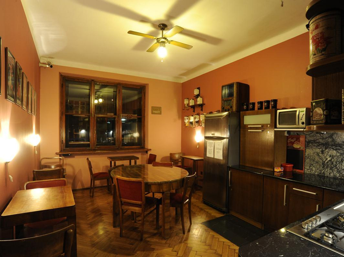 Others 3, Hostel Deco, Kraków City