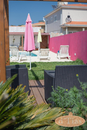 Casa das Tias with Mountain View, Pool & Wi-Fi, Paredes