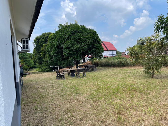 Exterior & Views 3, Charming villa muslim 850, Alor Gajah