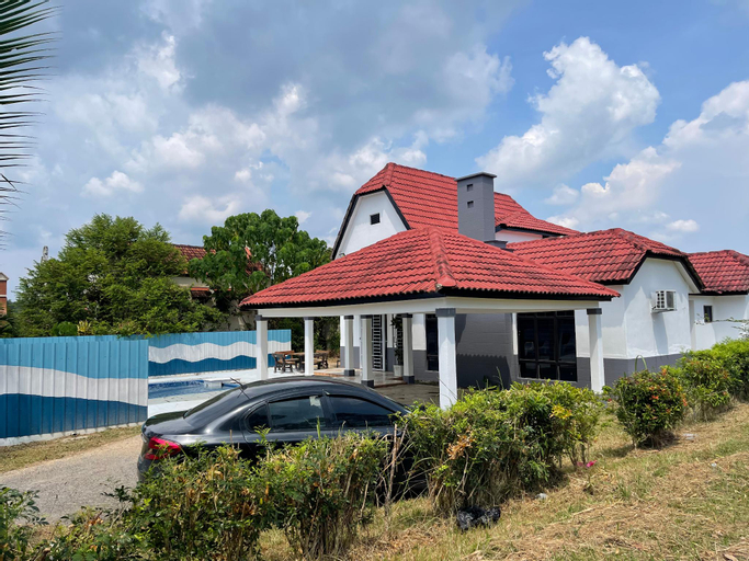 Exterior & Views 1, Charming villa muslim 850, Alor Gajah