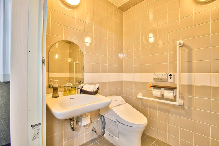Bathroom 4, Hotel KOZA, Okinawa