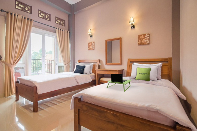 Urbanview Hotel Syariah Insani Cisarua Puncak, Bogor