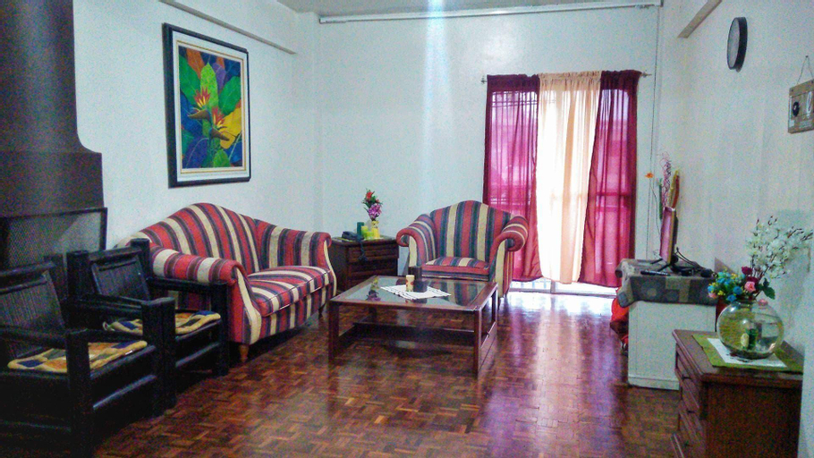 Wright Park Triple Bedroom Condominium, Baguio City