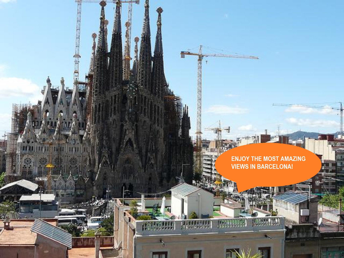 Public Area 3, Absolute Sagrada Familia, Barcelona