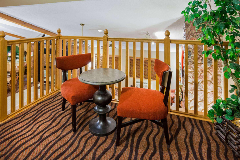 Public Area 3, AmericInn by Wyndham Mora, Kanabec