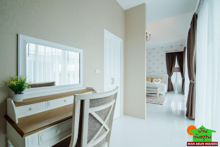 Others 5, Wan Arun Houses, Hua Hin