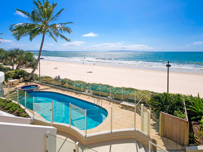 Others 5, La Mer, Stunning Beachfront Designer Dream, Noosa - Noosa-Noosaville
