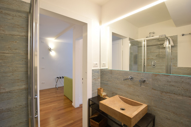 Bathroom 4, B&B Isola Memmia, Padua