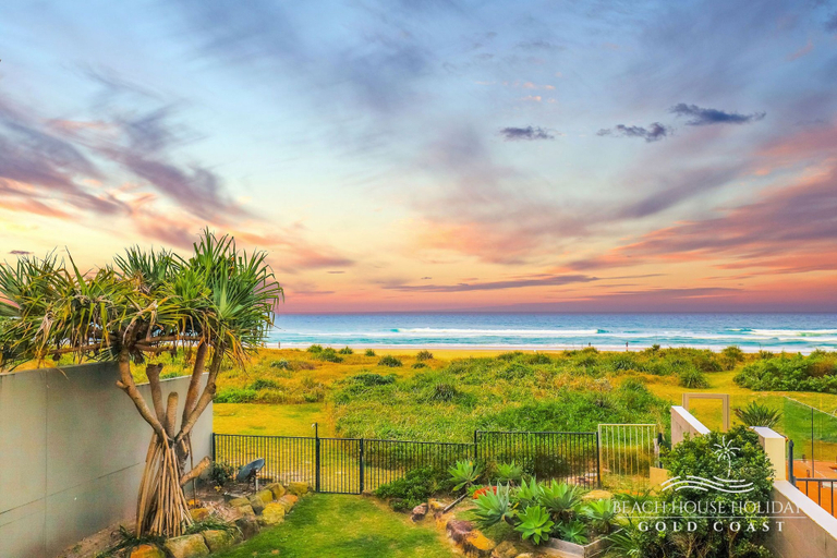 Others 1, True Beachfront Beach House, Gold Coast