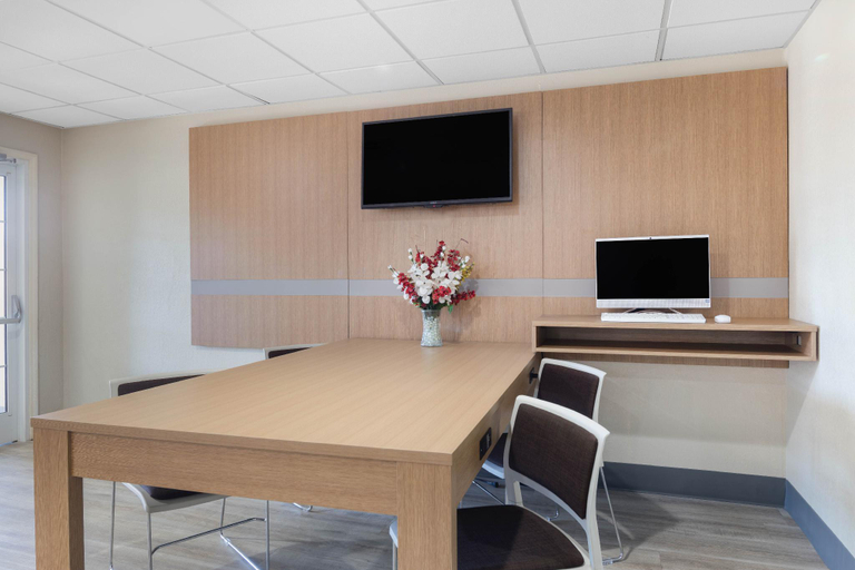 Public Area 2, Microtel Inn & Suites by Wyndham Florence, Florence