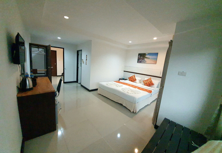 Bedroom 4, At Home Hotel & Service, Phuket Island