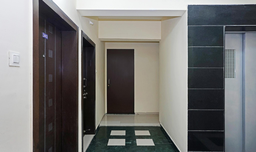 Public Area 3, Treebo Lotus Baner, Pune