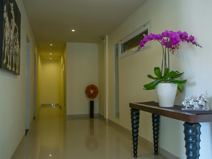 Public Area 2, Mahalaksmi Boutique Hotel, Denpasar