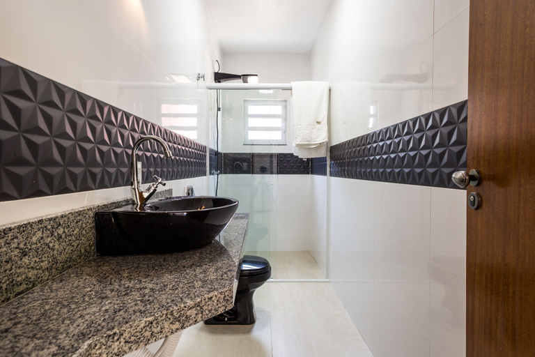 Bathroom, Cabanas Canasvieiras, Florianopolis