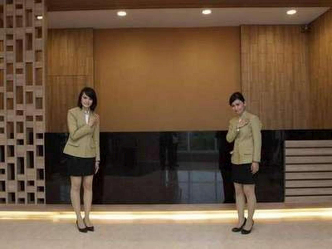 Entrance 4, Hotel 61 Medan, Medan